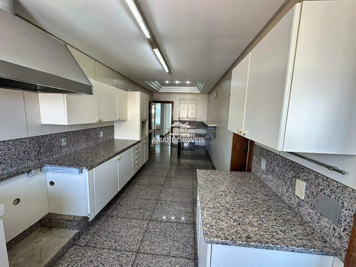 Apartamento, Serra, 4 Quartos, 5 Vagas, 2 Suítes