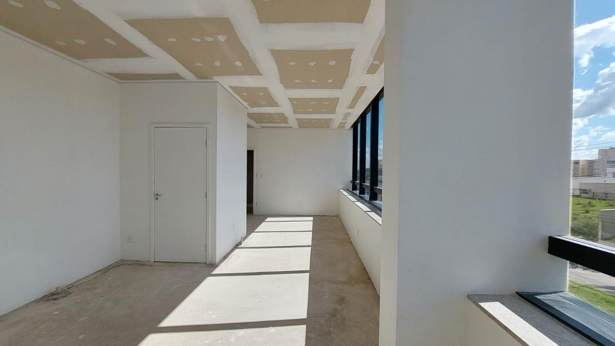 Sala, Jardim Petrópolis, 0 Quarto, 0 Vaga