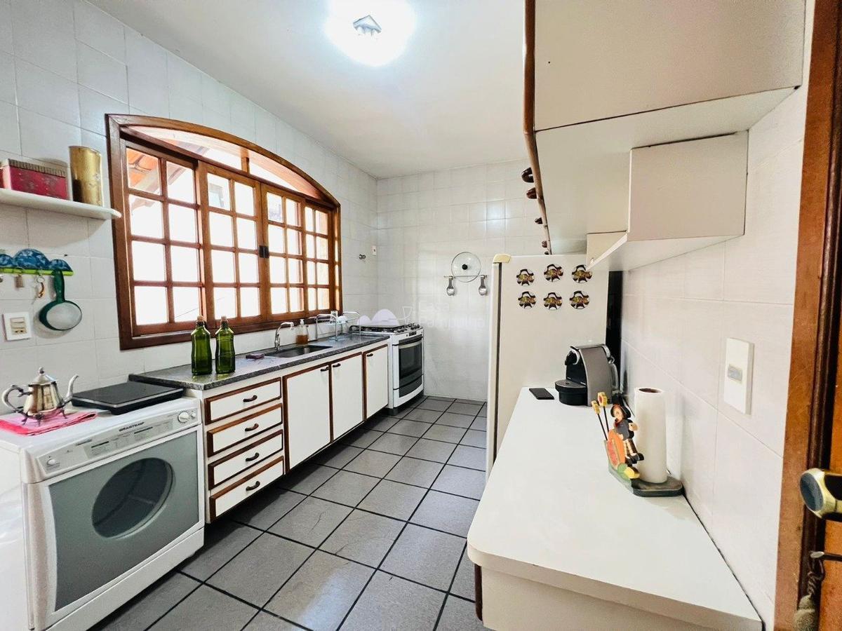 Casa, Santa Amélia, 4 Quartos, 2 Vagas, 1 Suíte