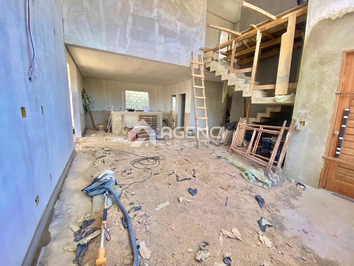 Casa, Vale do Sol, 2 Quartos, 0 Vaga, 1 Suíte