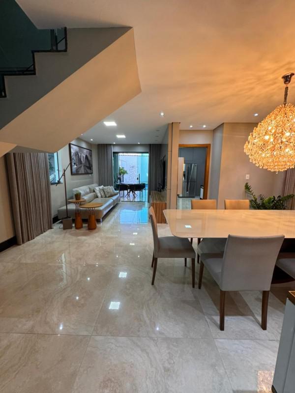 Casa, Copacabana, 3 Quartos, 6 Vagas, 3 Suítes