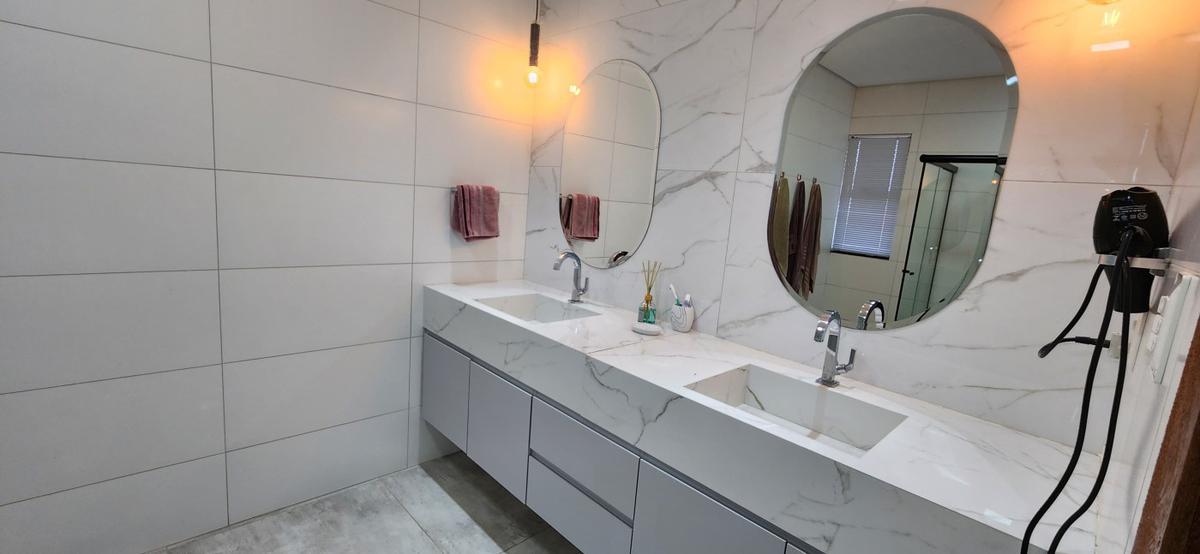 Casa, Joá, 5 Quartos, 8 Vagas, 1 Suíte