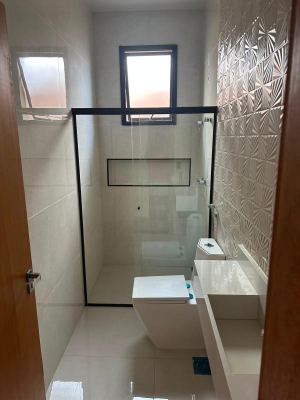 Casa, Lundcea, 3 Quartos, 2 Vagas, 1 Suíte