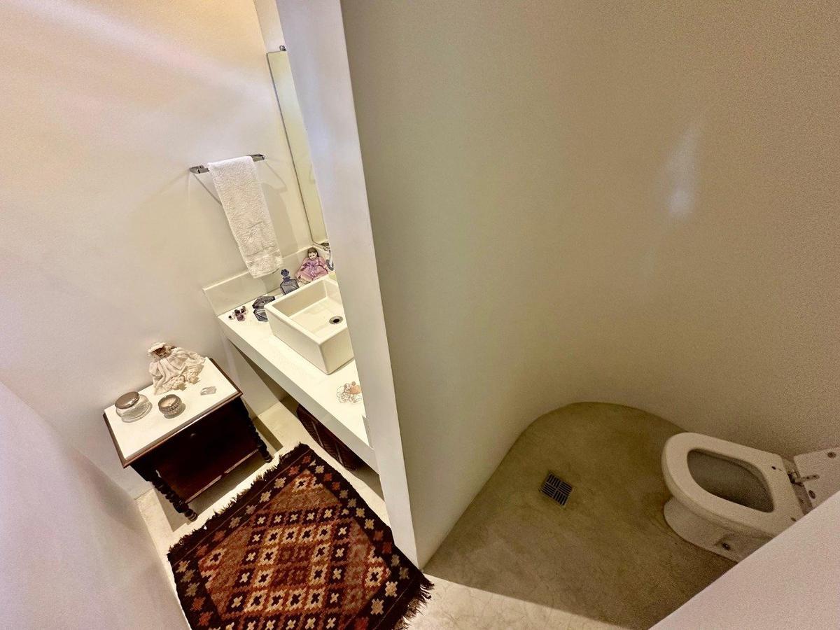 Casa, São Luiz (pampulha), 7 Quartos, 8 Vagas, 3 Suítes