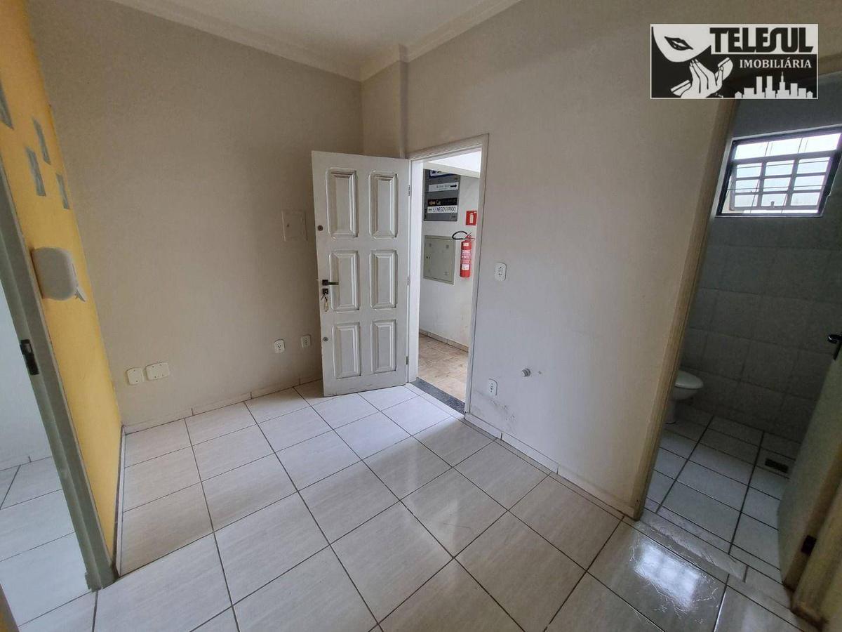 Sala, Centro, 0 Quarto, 0 Vaga