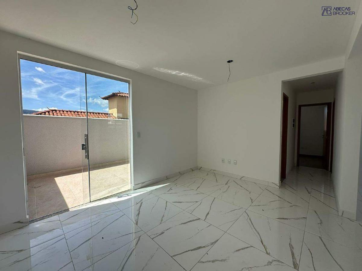 Cobertura, Miramar (barreiro), 3 Quartos, 2 Vagas, 1 Suíte