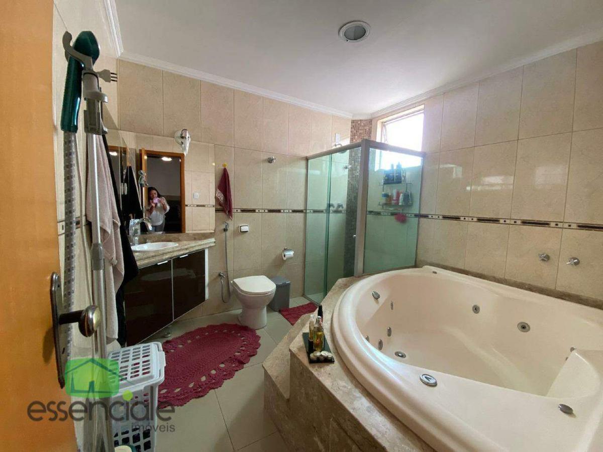 Cobertura, Inconfidentes, 3 Quartos, 2 Vagas, 1 Suíte