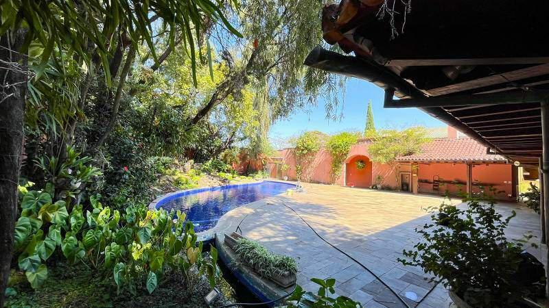 Casa, São Luiz (pampulha), 4 Quartos, 6 Vagas, 4 Suítes