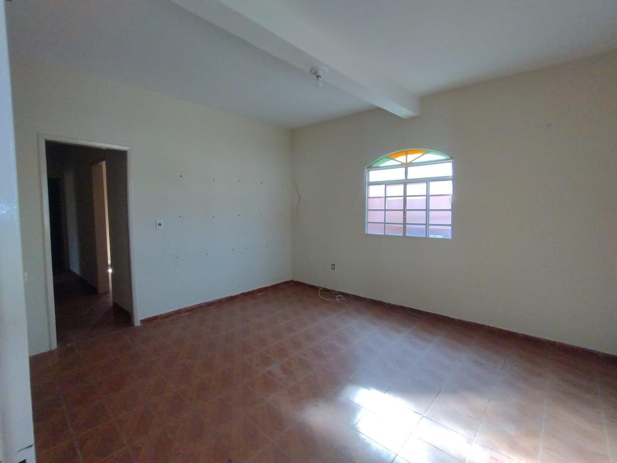 Casa, Suely (justinópolis), 3 Quartos, 1 Vaga, 2 Suítes