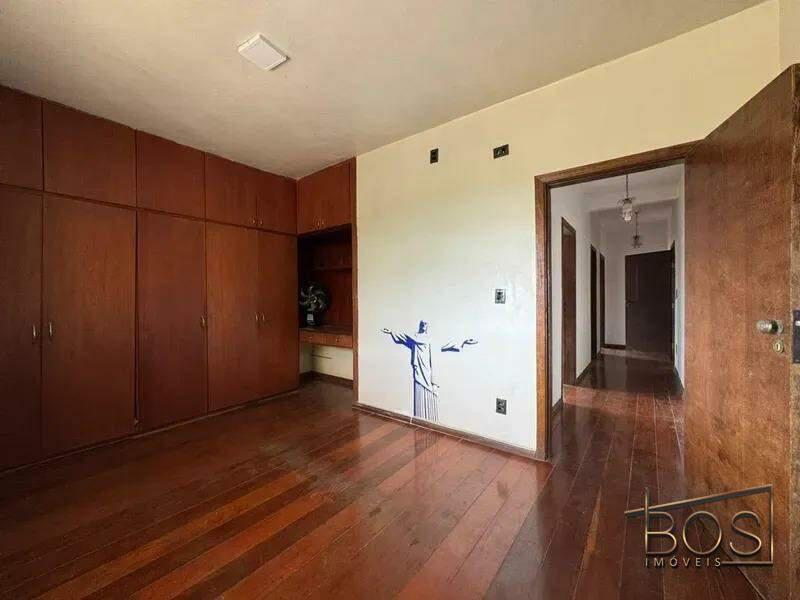 Casa, Caiçaras, 4 Quartos, 4 Vagas, 1 Suíte