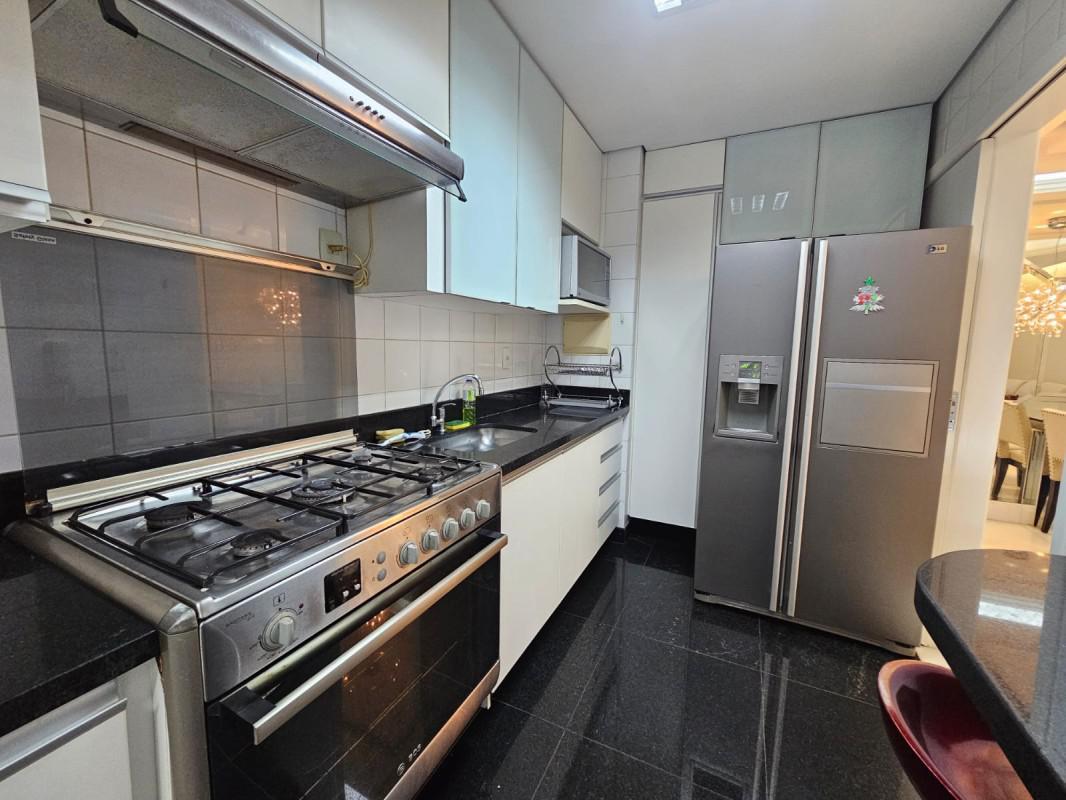 Apartamento, Savassi, 3 Quartos, 2 Vagas, 1 Suíte