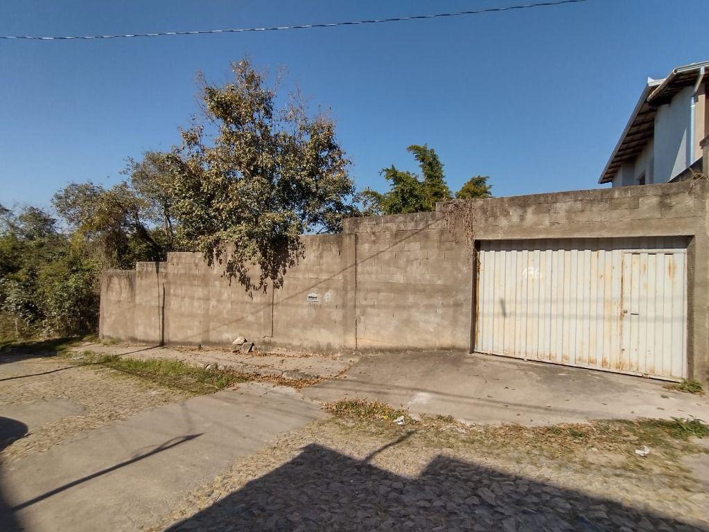 Lote, Centro, 0 Quarto, 0 Vaga