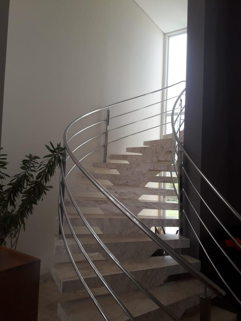 Casa em Condomínio, Ville Des Lacs, 4 Quartos, 3 Vagas, 2 Suítes