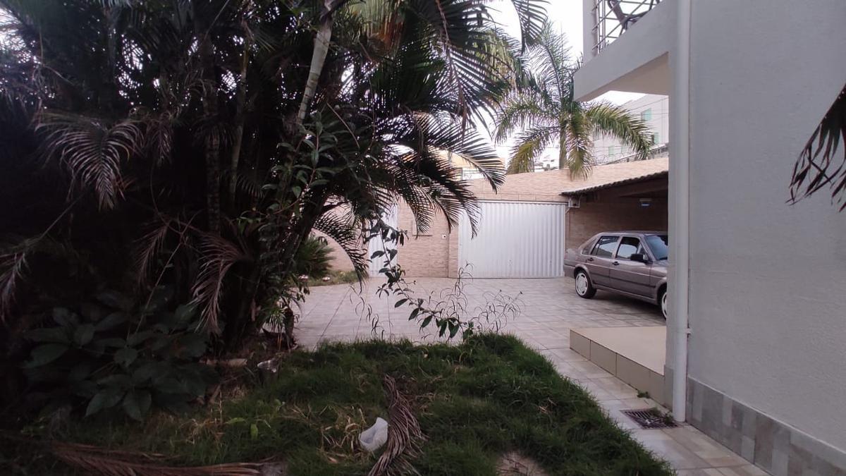 Casa, Cabral, 4 Quartos, 10 Vagas, 1 Suíte