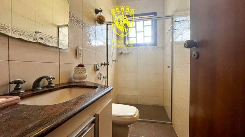 Casa, Comiteco, 4 Quartos, 4 Vagas, 2 Suítes