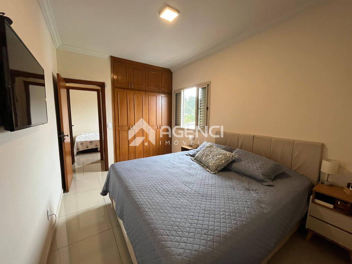 Apartamento, Padre Eustáquio, 3 Quartos, 0 Vaga, 1 Suíte