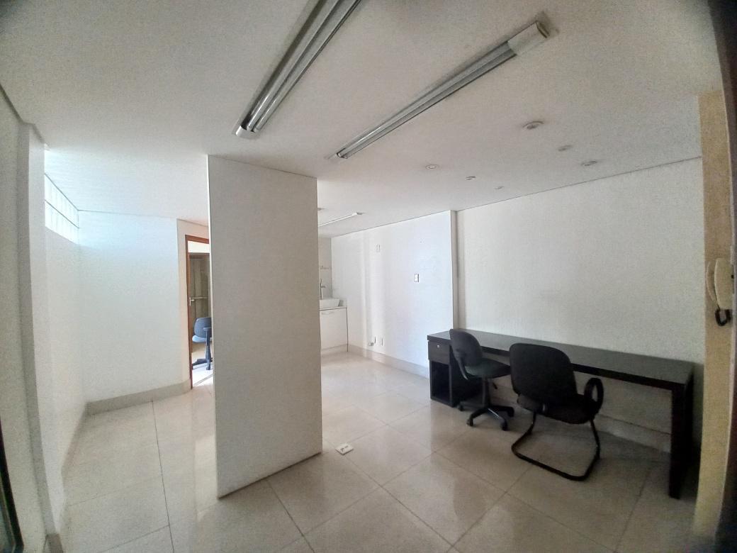 Sala, Savassi, 0 Quarto, 0 Vaga