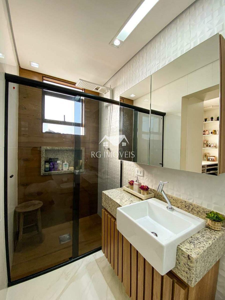 Cobertura, Barreiro, 3 Quartos, 3 Vagas, 1 Suíte