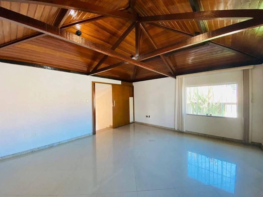 Casa, Jardim Riacho das Pedras, 3 Quartos, 4 Vagas, 2 Suítes