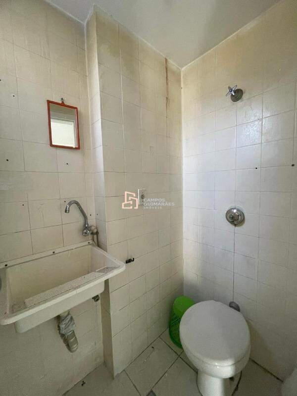 Sala, Lourdes