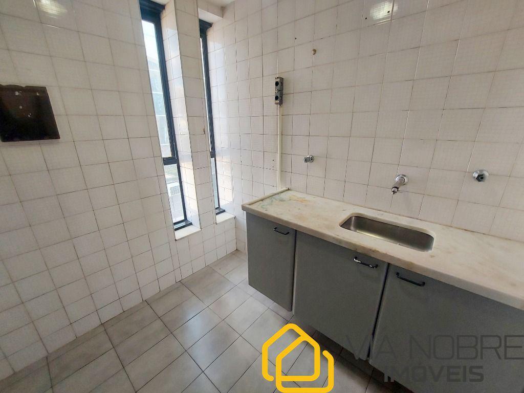Sala, Estoril, 2 Vagas