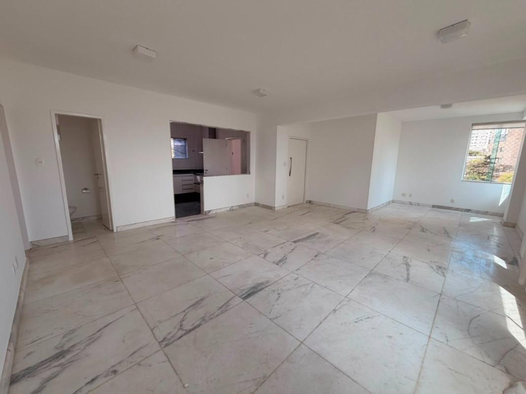 Apartamento, Cruzeiro, 4 Quartos, 2 Vagas, 1 Suíte