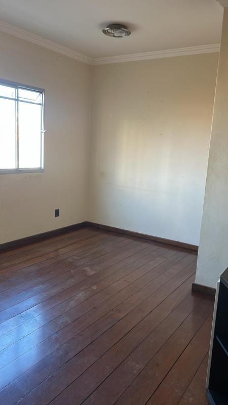 Apartamento, Sagrada Família, 2 Quartos, 1 Vaga