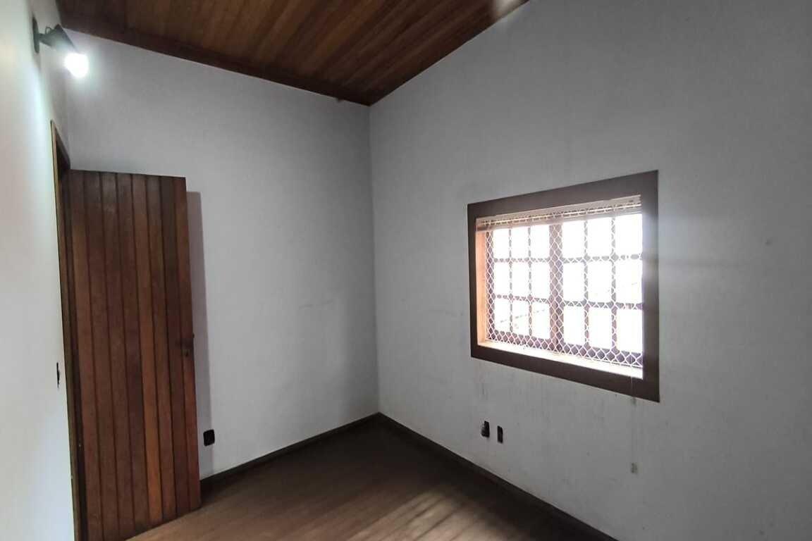 Casa, Santa Lúcia, 6 Quartos, 3 Vagas, 1 Suíte