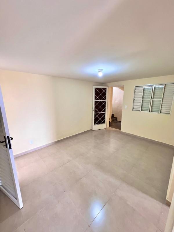 Casa, Bom Pastor, 2 Quartos, 0 Vaga, 1 Suíte