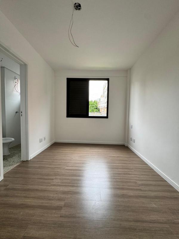 Apartamento, Sagrada Família, 3 Quartos, 2 Vagas, 1 Suíte