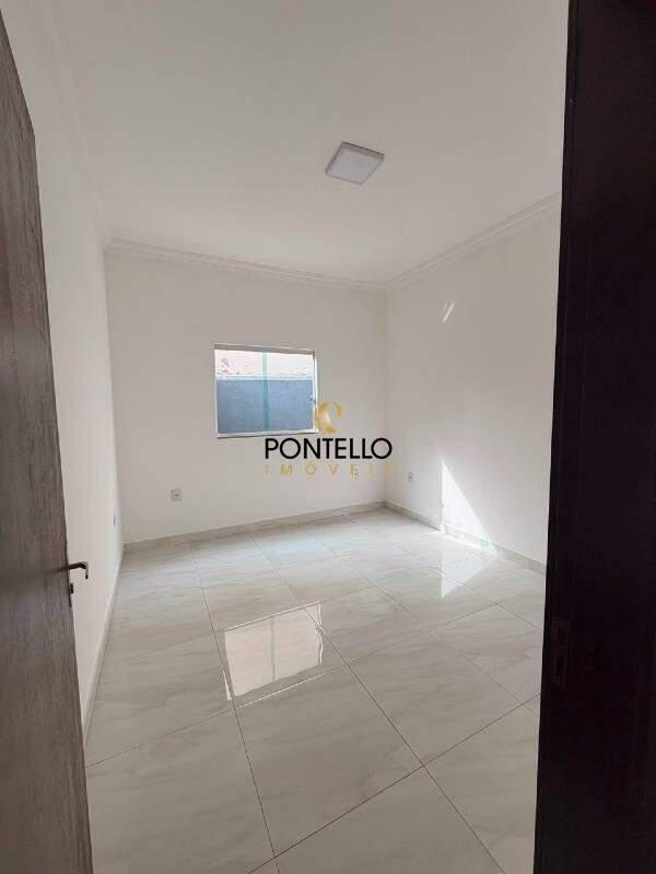 Casa, Dona Dora, 3 Quartos, 2 Vagas, 1 Suíte