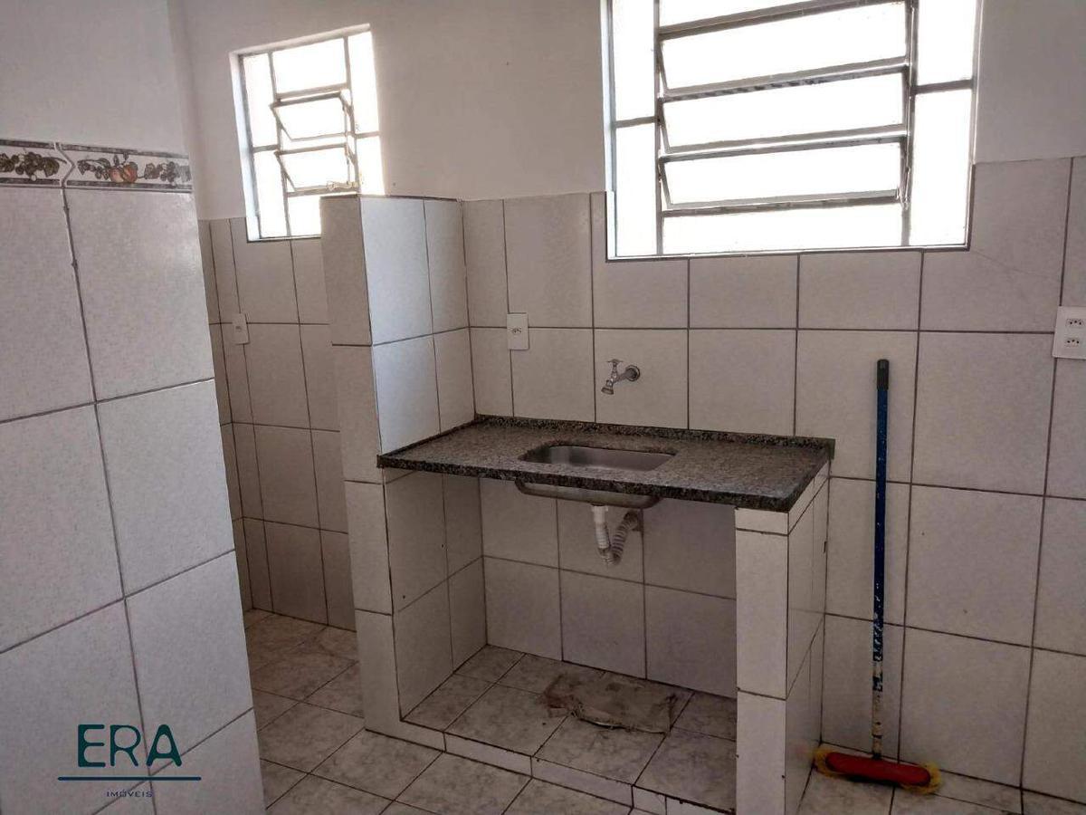 Casa, Bonfim, 2 Quartos, 0 Vaga