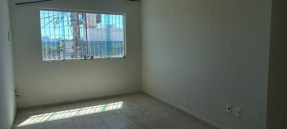 Sala, Santa Inês, 0 Quarto, 0 Vaga