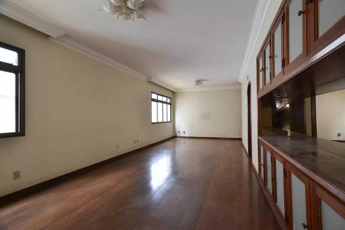 Apartamento, Funcionários, 4 Quartos, 3 Vagas, 2 Suítes