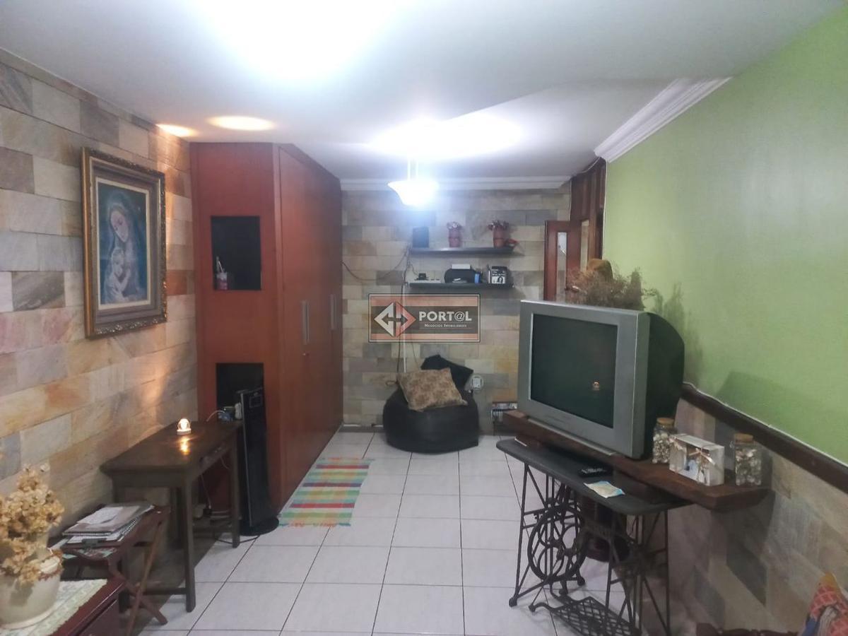 Casa, Vila Clóris, 4 Quartos, 5 Vagas, 1 Suíte