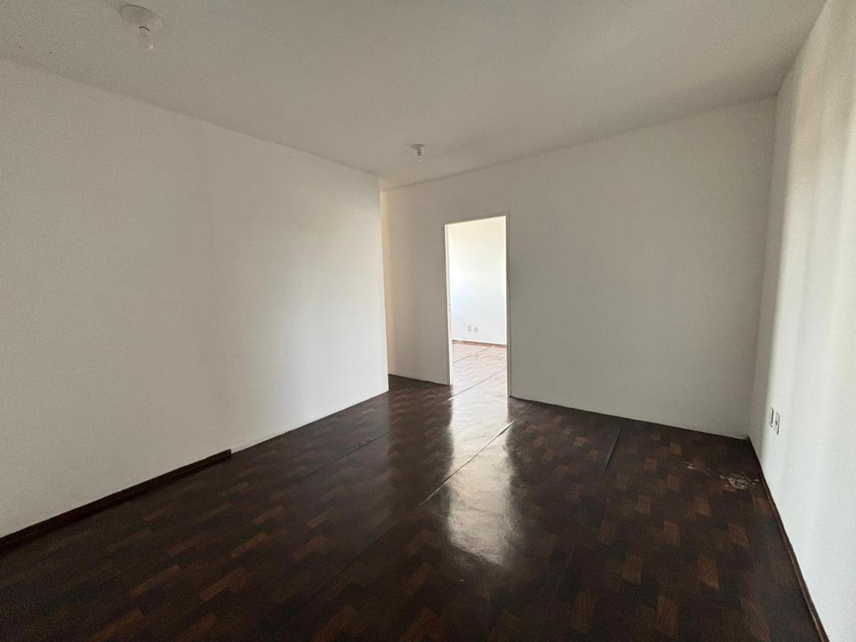 Sala, Centro, 0 Quarto, 0 Vaga