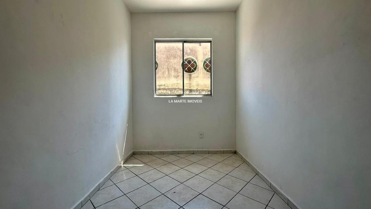 Casa, Fonte Grande, 2 Quartos, 1 Vaga