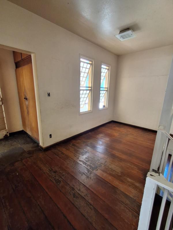 Casa, Nova Granada, 3 Quartos, 2 Vagas, 1 Suíte