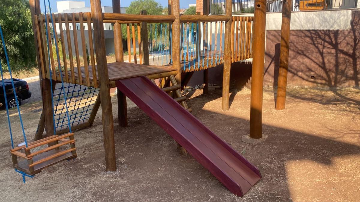 Casa, Residencial Park I, 3 Quartos, 4 Vagas, 1 Suíte