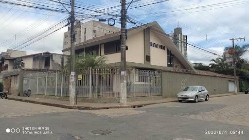 Casa, Santa Helena, 6 Quartos, 4 Vagas, 2 Suítes