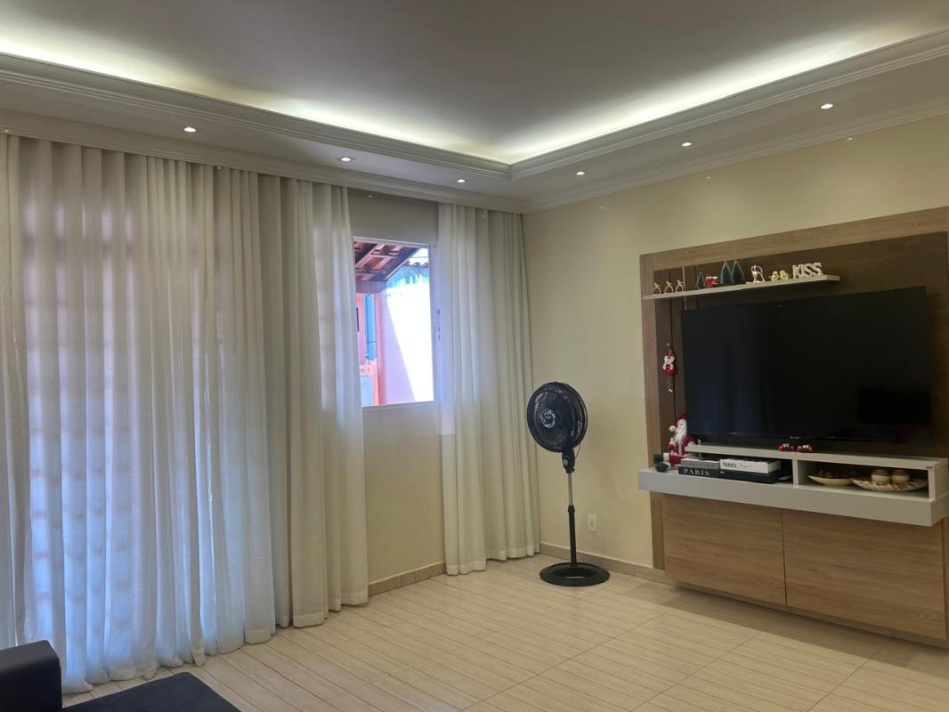 Casa, Diamante, 4 Quartos, 2 Vagas, 1 Suíte