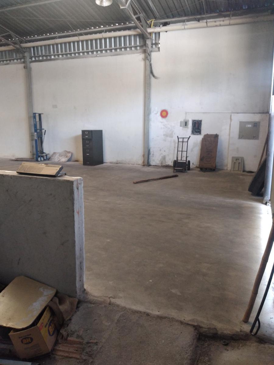 Galpão, Jardim Montanhês, 0 Quarto, 0 Vaga