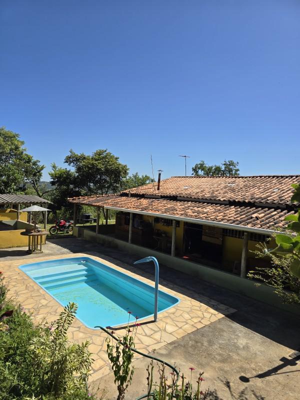 Fazenda, Centro, 4 Quartos, 10 Vagas, 2 Suítes
