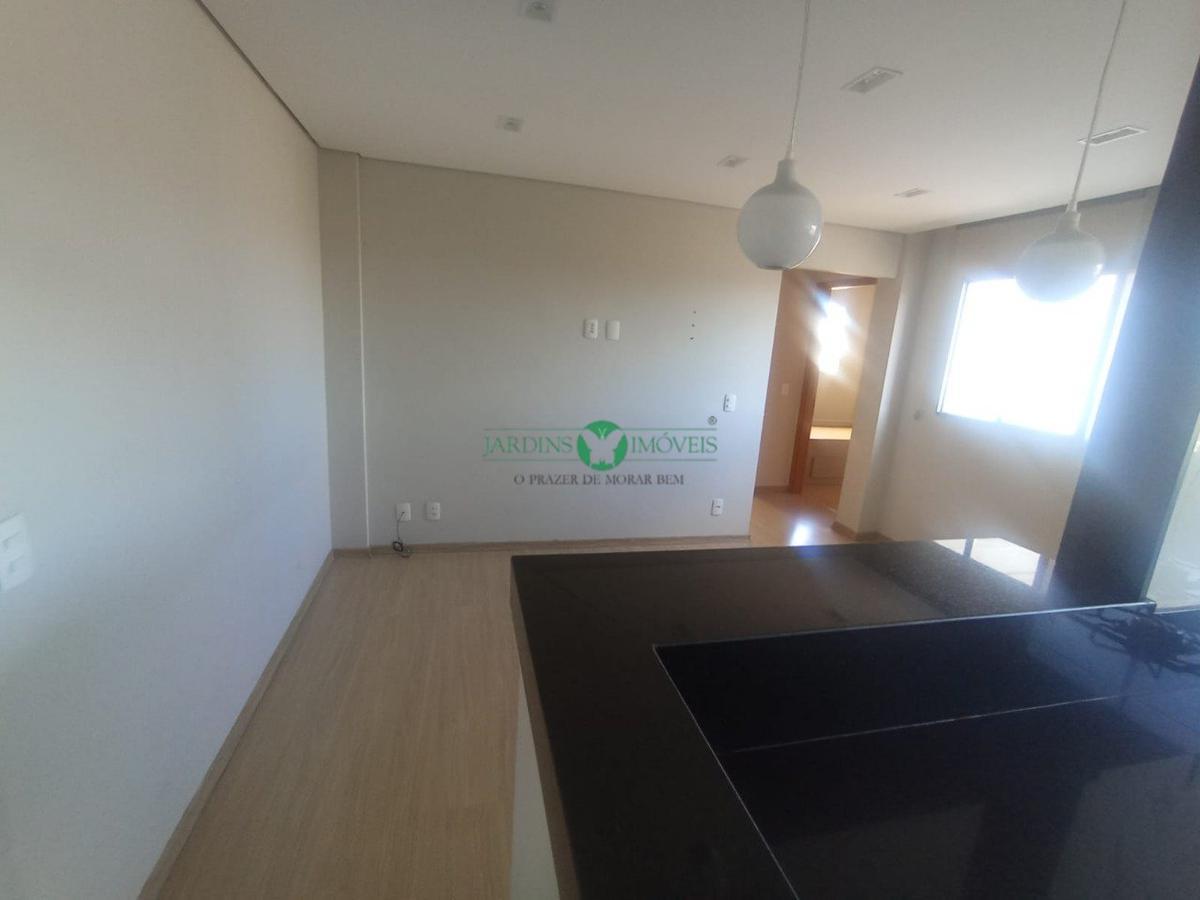 Apartamento, Santa Cruz, 2 Quartos, 1 Vaga