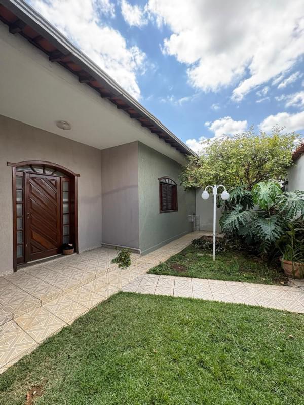 Casa, Amazonas, 4 Quartos, 5 Vagas, 2 Suítes