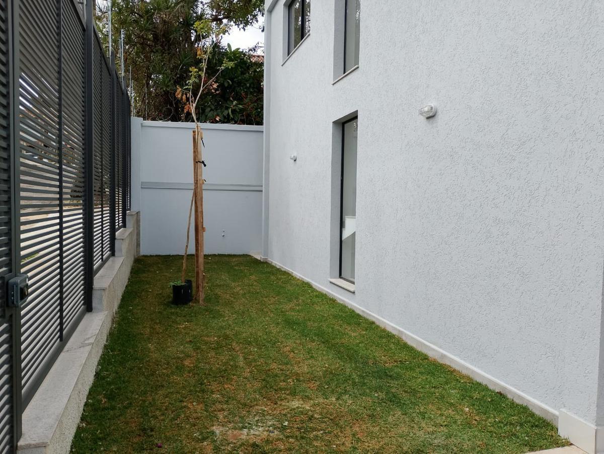 Casa, Planalto, 3 Quartos, 1 Vaga, 1 Suíte