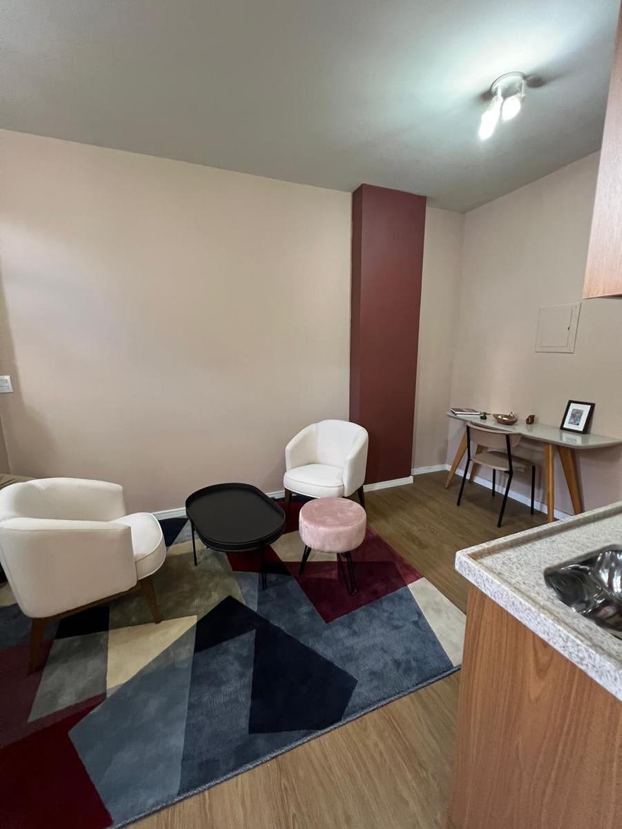 Sala, Barro Preto, 0 Quarto, 0 Vaga