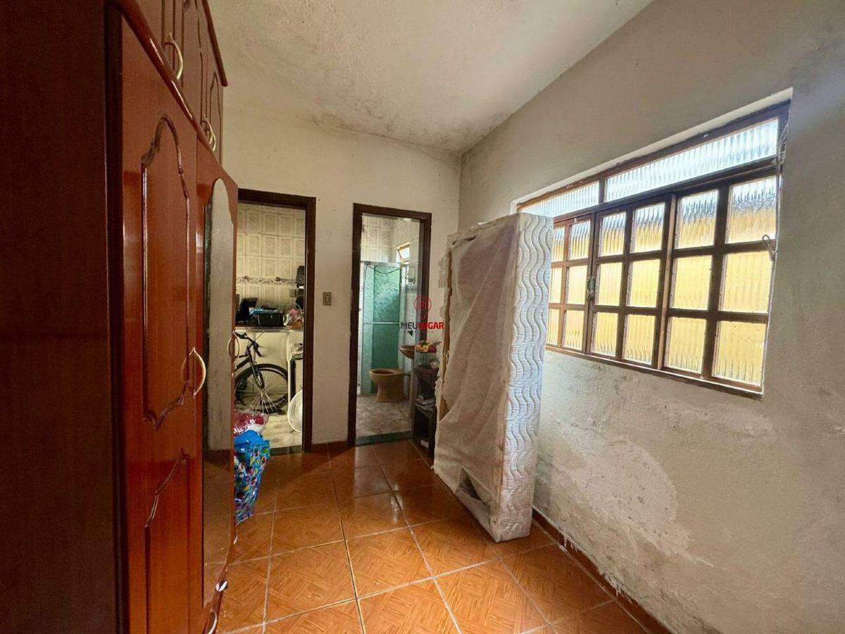 Casa, Cardoso, 4 Quartos, 0 Vaga, 2 Suítes