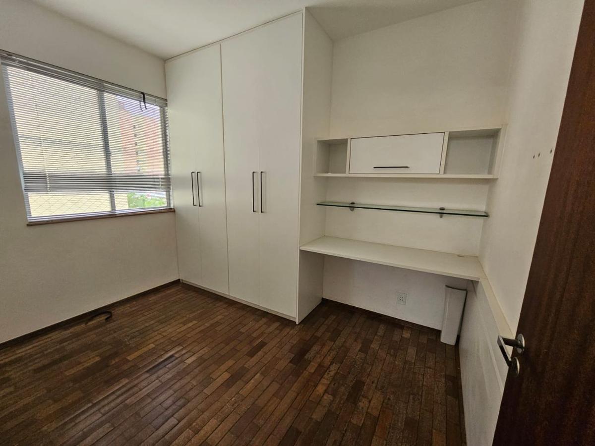 Apartamento, Santa Cruz, 2 Quartos, 1 Vaga