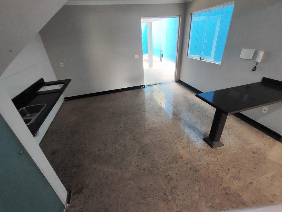 Casa, Nova Floresta, 3 Quartos, 2 Vagas, 1 Suíte